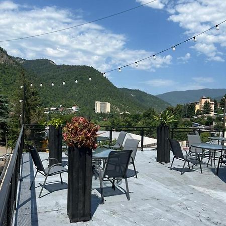 Borjomi Central Hotel Екстериор снимка