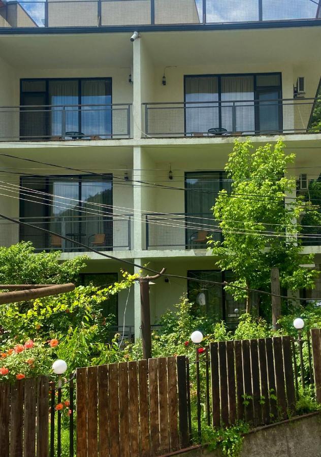 Borjomi Central Hotel Екстериор снимка