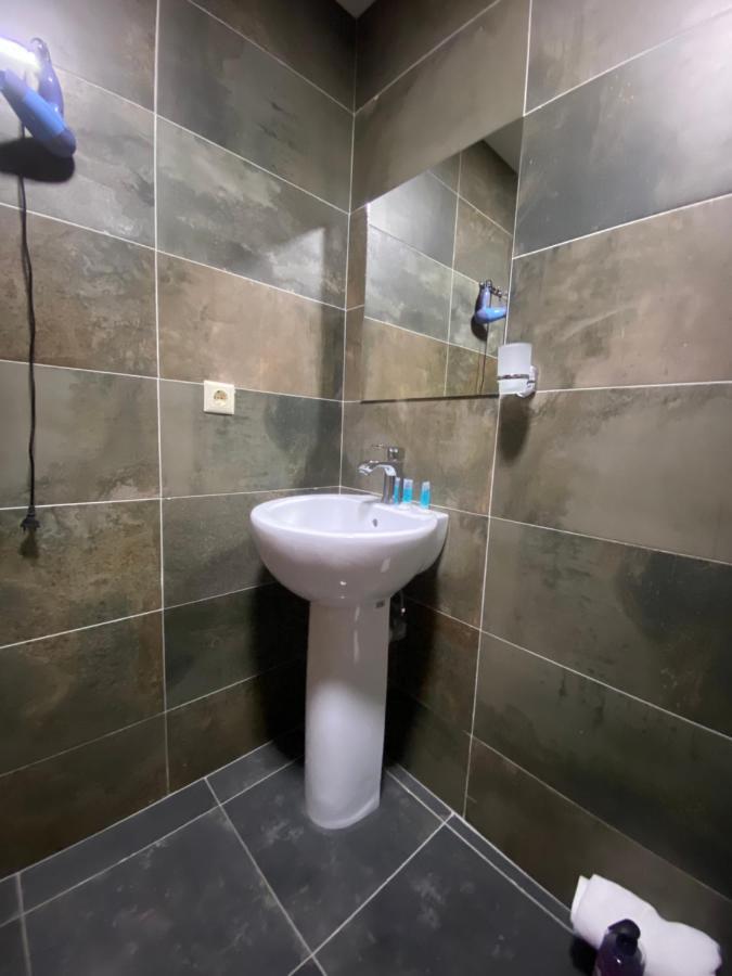 Borjomi Central Hotel Екстериор снимка