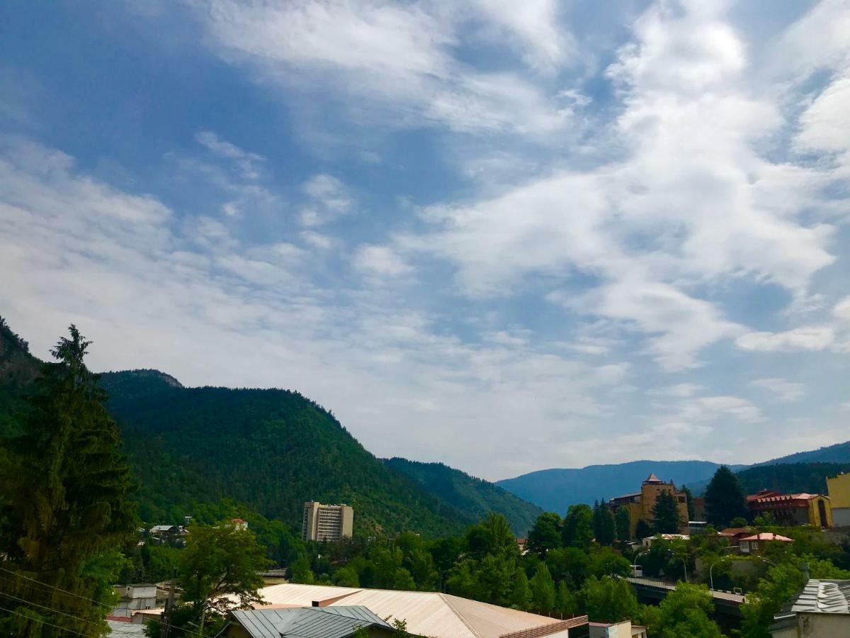 Borjomi Central Hotel Екстериор снимка